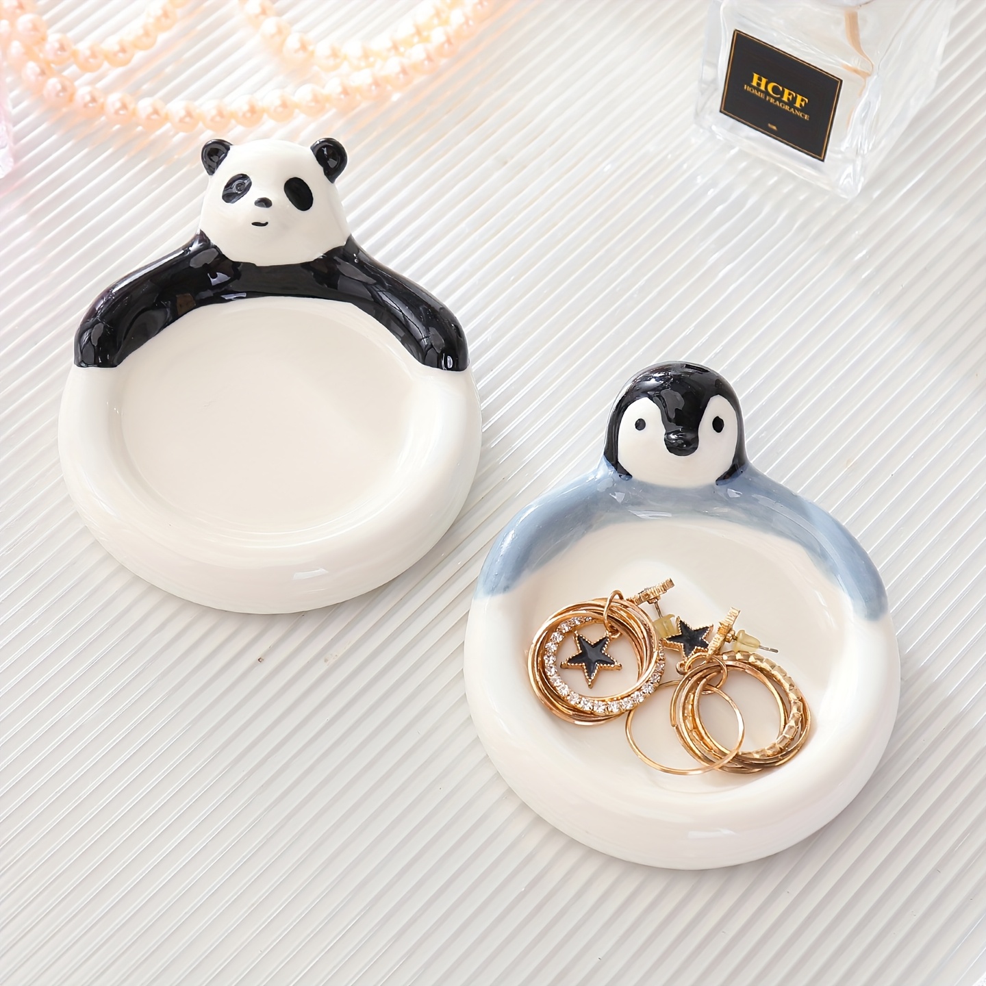 Simpatico piatto in ceramica V - Jewelry Making Desk recensione e prezzo